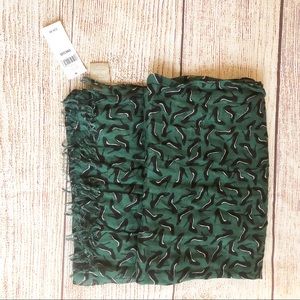NWT Banana Republic Scarf